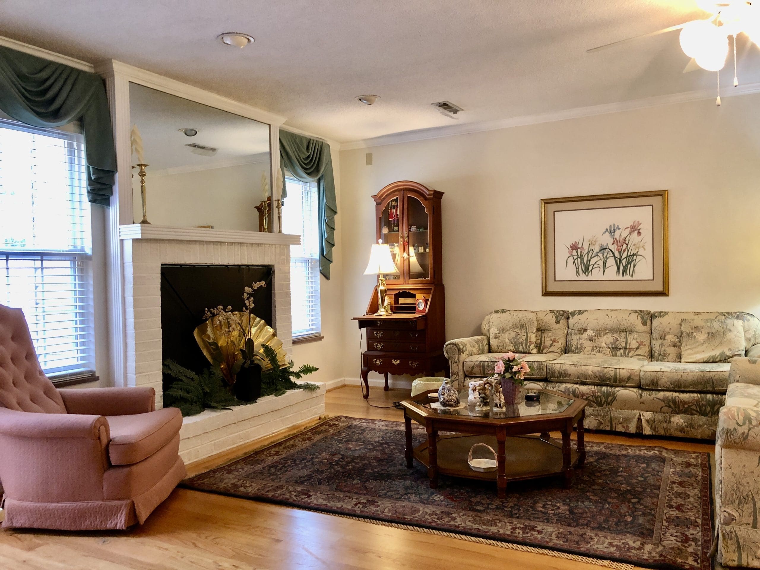 SOLD 275,000 5019 Griffins Gate Lane Knoxville, TN 37912 Powell Auction & Realty