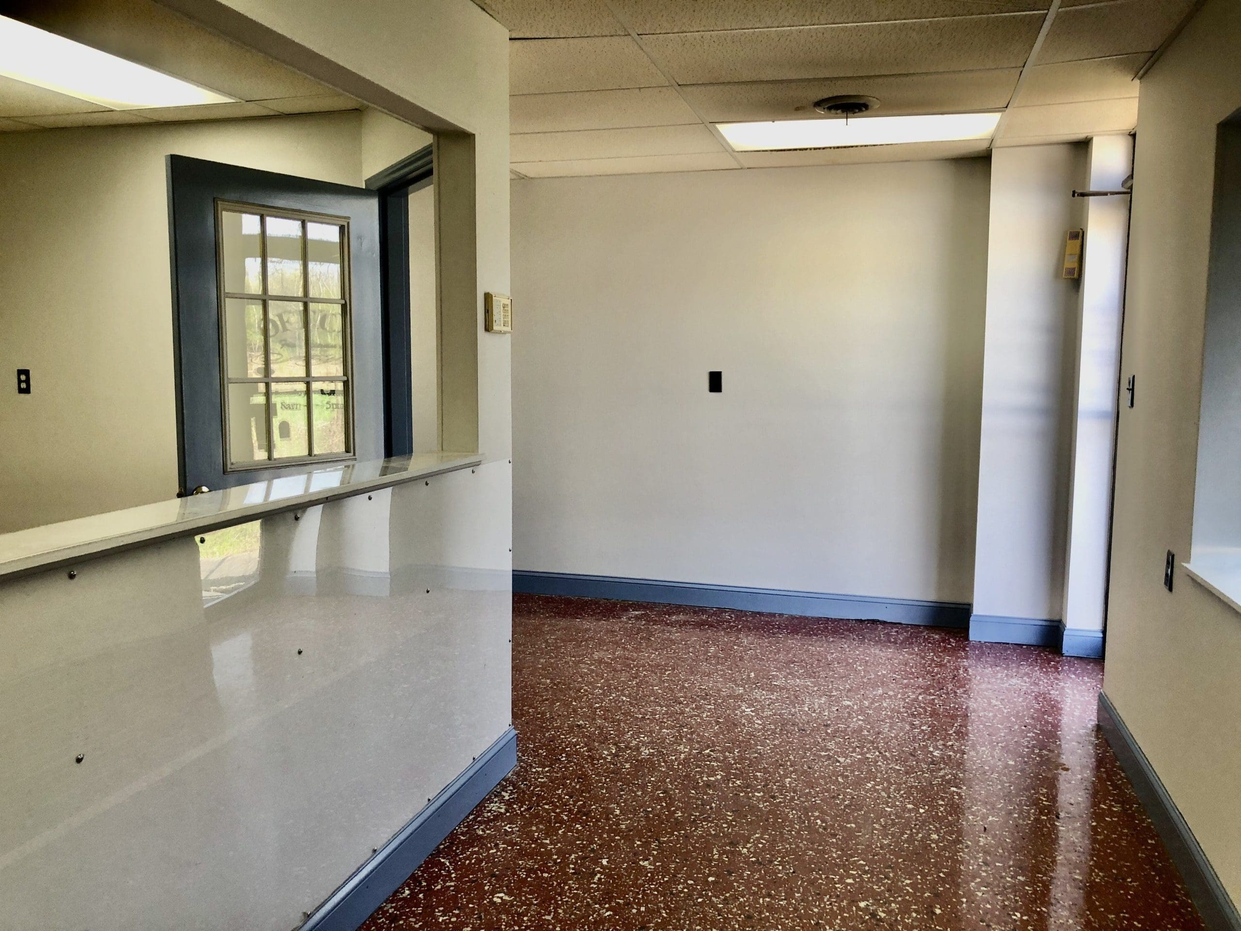 Estate of John Denton James 2455 Maremont Pkwy., Loudon, TN 37774