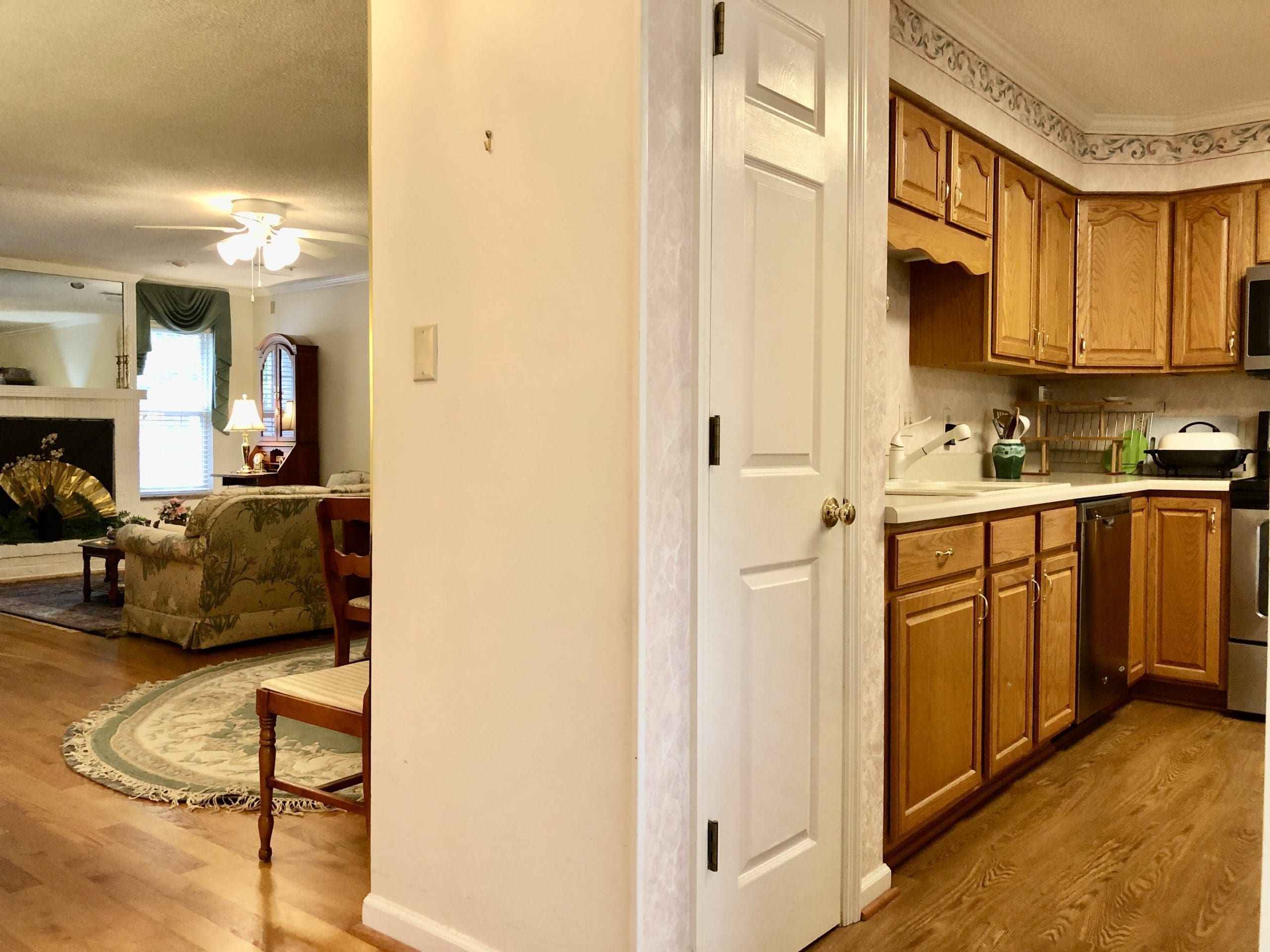 SOLD 275,000 5019 Griffins Gate Lane Knoxville, TN 37912