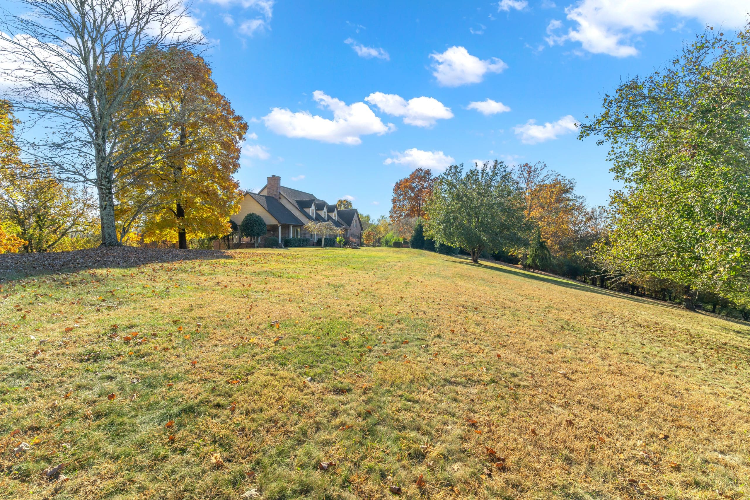 SOLD 909,700 9020 Bass Lane Knoxville, TN 37922 Powell Auction