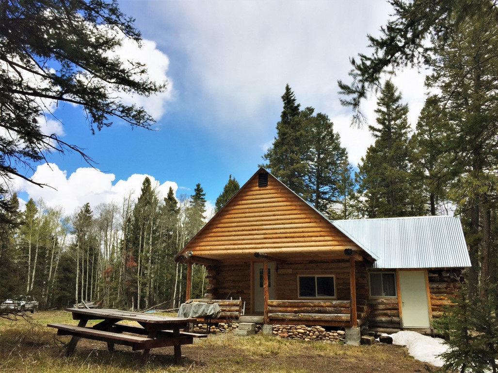 Powderhorn, Colorado Hunting Cabin Oso Creek Ranch M4 Ranch Group