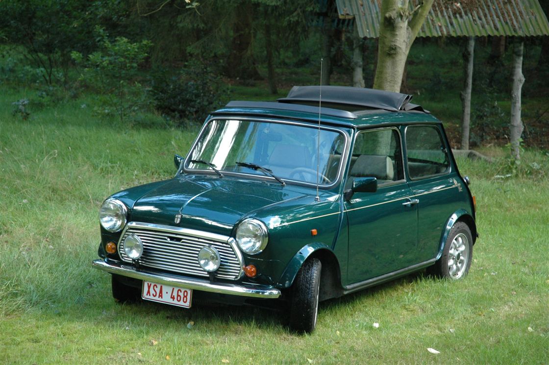 Selling A Classic Mini British Open (Special Edition)