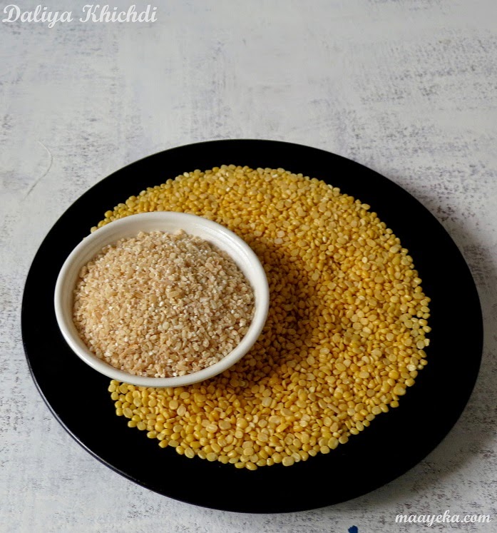 Vegetable Daliya Khichdi » Maayeka