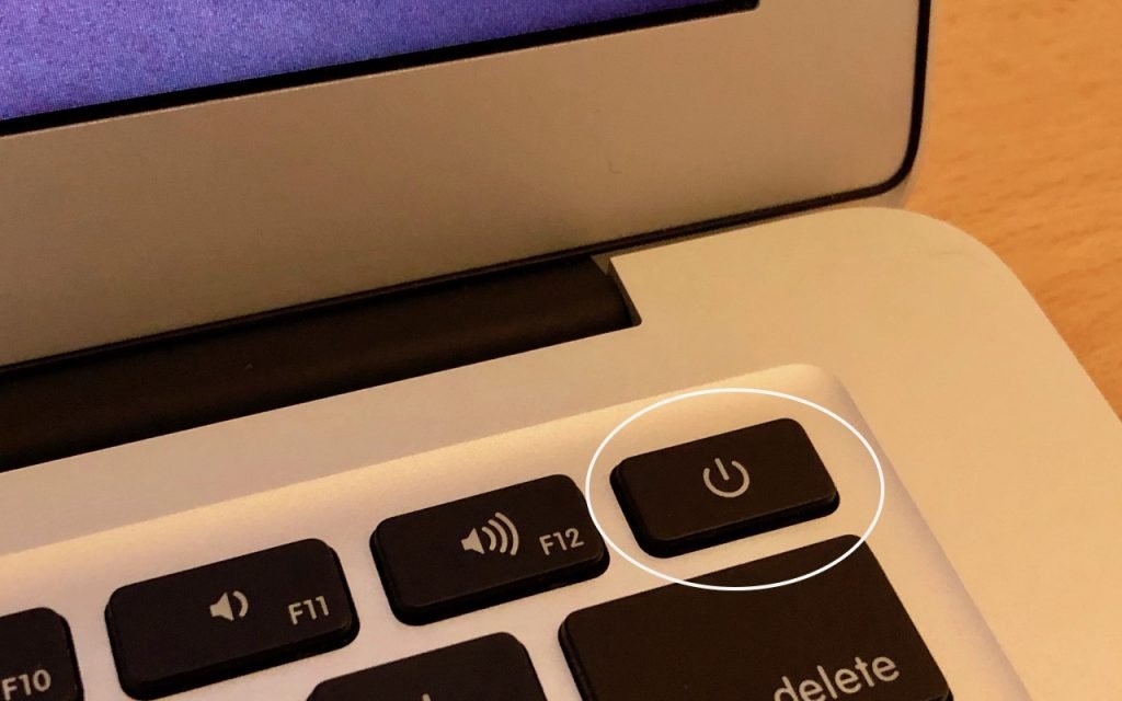 Hold these keys down until your macbook's. Need to Restart a Mac That Has Froze? Here's How | mac-fusion