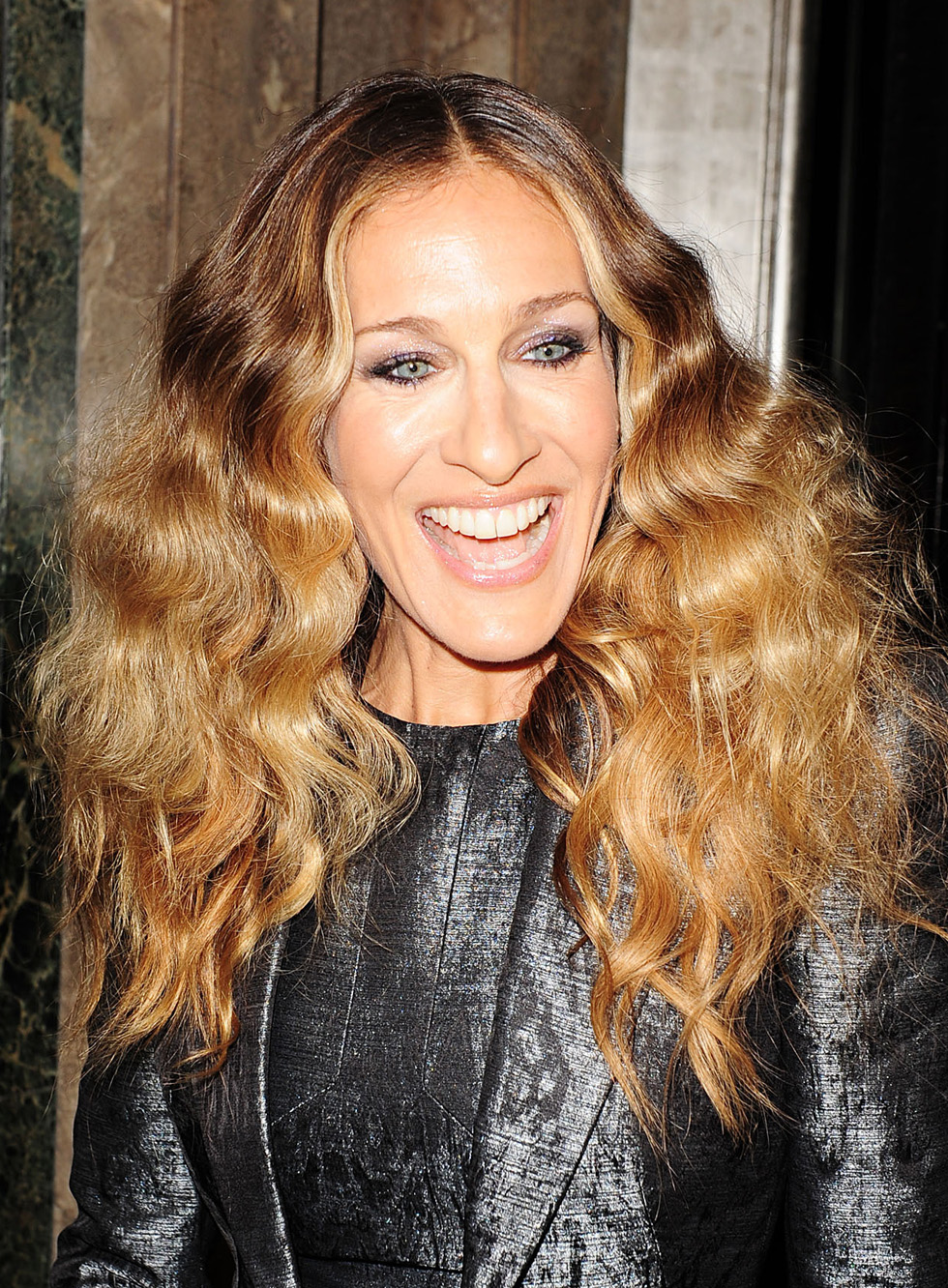 Celebrities with Frizzy Hair Frizzy Hair Trend