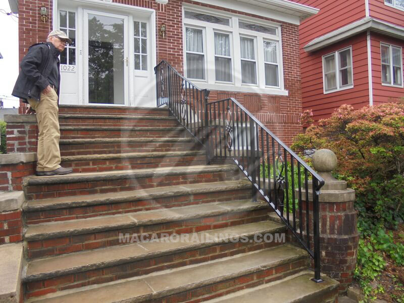 7500 WITH MS5 Iron & Aluminum Railings, Manville NJ