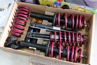 Audi A4/B8 &『KW』&『BBK』！！|MACARS(メイカーズ)