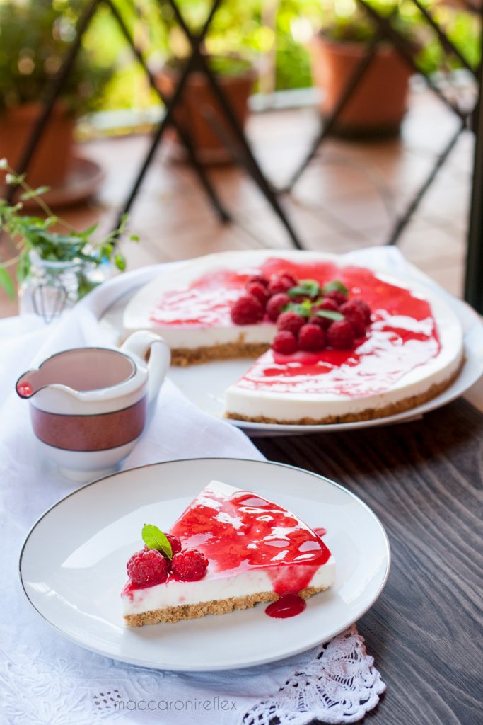 Cheesecake ricotta e yogurt greco con lamponi Maccaroni Reflex
