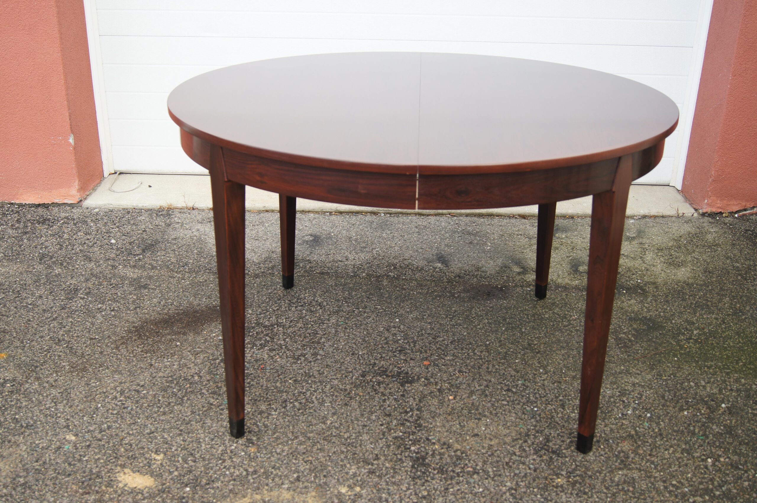 Round Rosewood Dining Table with Extension Machine Age New England