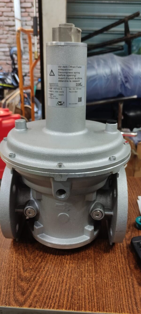 kromschroder gas pressure regulator VGBF 50F403 Machine and Tools BD