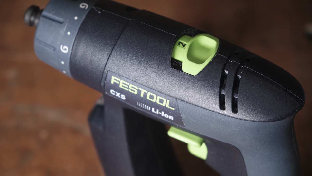 Festool CXS vs Milwaukee M12 FUEL Search for the best Installation