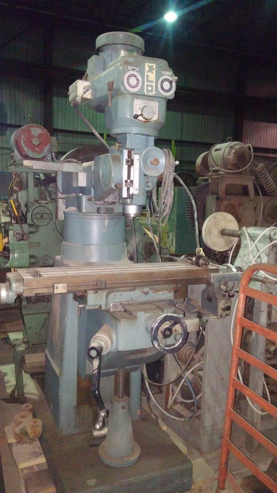 ExcelloVerticalMilling Machine, Mod. 602 to Machineco