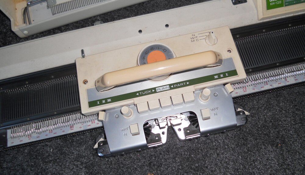 Machine Knitting KH120 Brother Knitting Machine