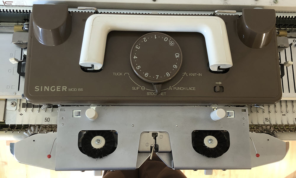 Machine Knitting SK155 Studio Knitting Machine