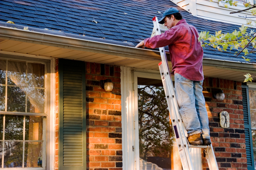 7 Best Ladders For Gutter Cleaning in 2023!