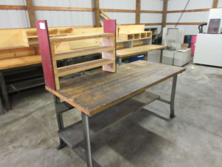 Machines Used Maple Top Lyon Work Bench with Upper and