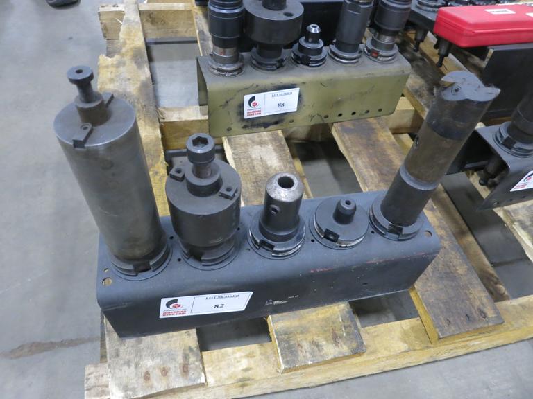 Machines Used (5) Cat 40 Taper Tool Holders with Tool Caddy, Shell