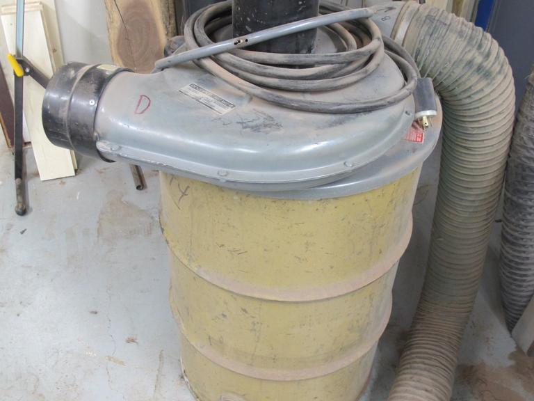 Machines Used Cincinnati Dust Master 200S Dust Collector System for