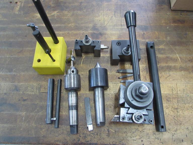Machines Used Quick Change Lathe Tool Post with Holders; MT Shank
