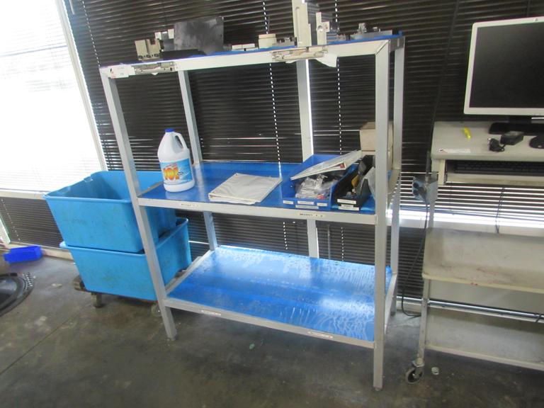 Machines Used Aluminum Rack with (3) Shelves