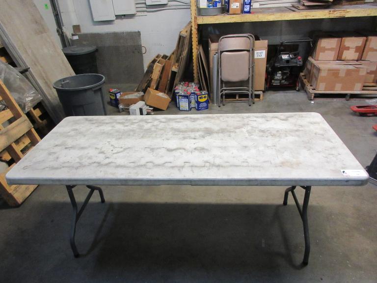 Machines Used Plastic Folding Table