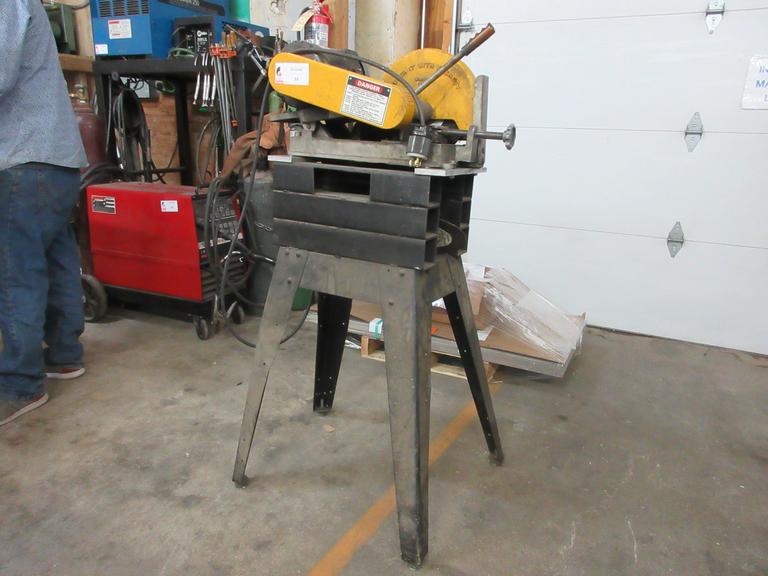 Machines Used Everett 3HP 10" Abrasive Chop Saw with Steel Stand