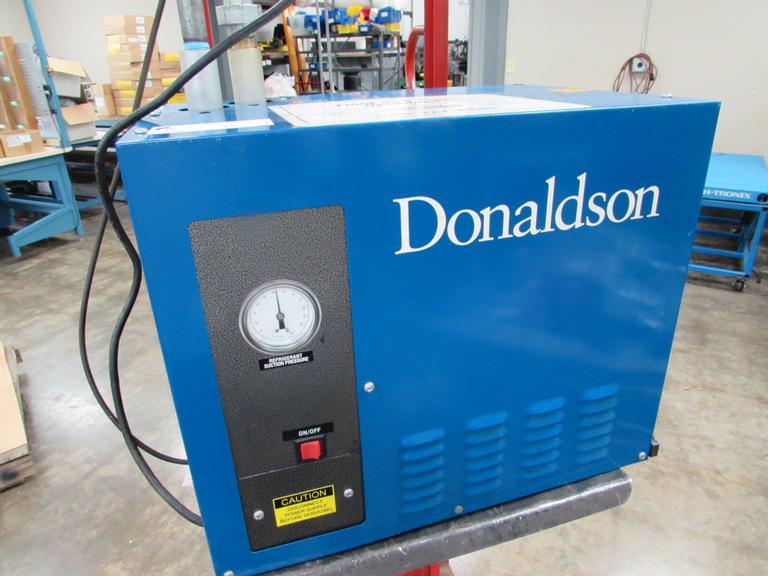Machines Used Donaldson VF60 Refrigerated Compressed Air Dryer, 110 Volt