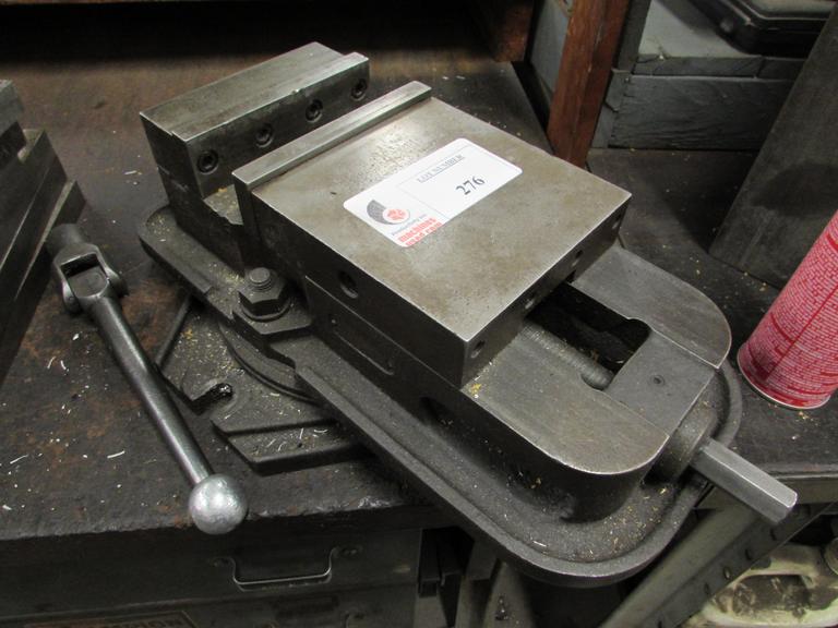 Machines Used 6" Machine Vise with Swivel Base