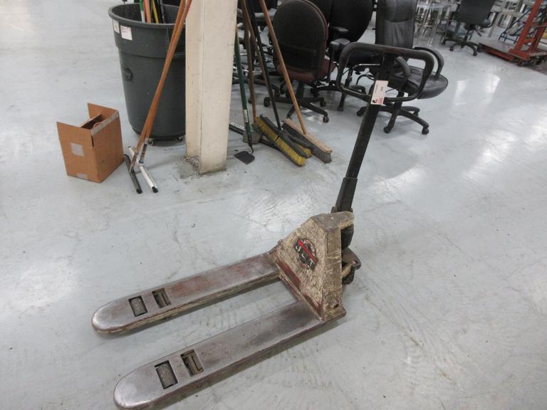 Machines Used Jet Manual Pallet Jack