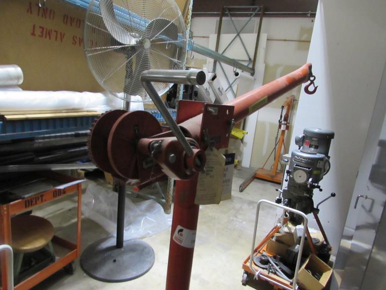 Machines Used | Portable Engine Hoist