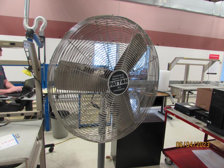 Machines Used Patton 30" Shop Fan with Stand