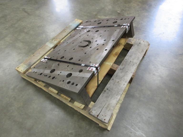 Machines Used Large Steel Angle Fixture Plate with 1/213 Mounting