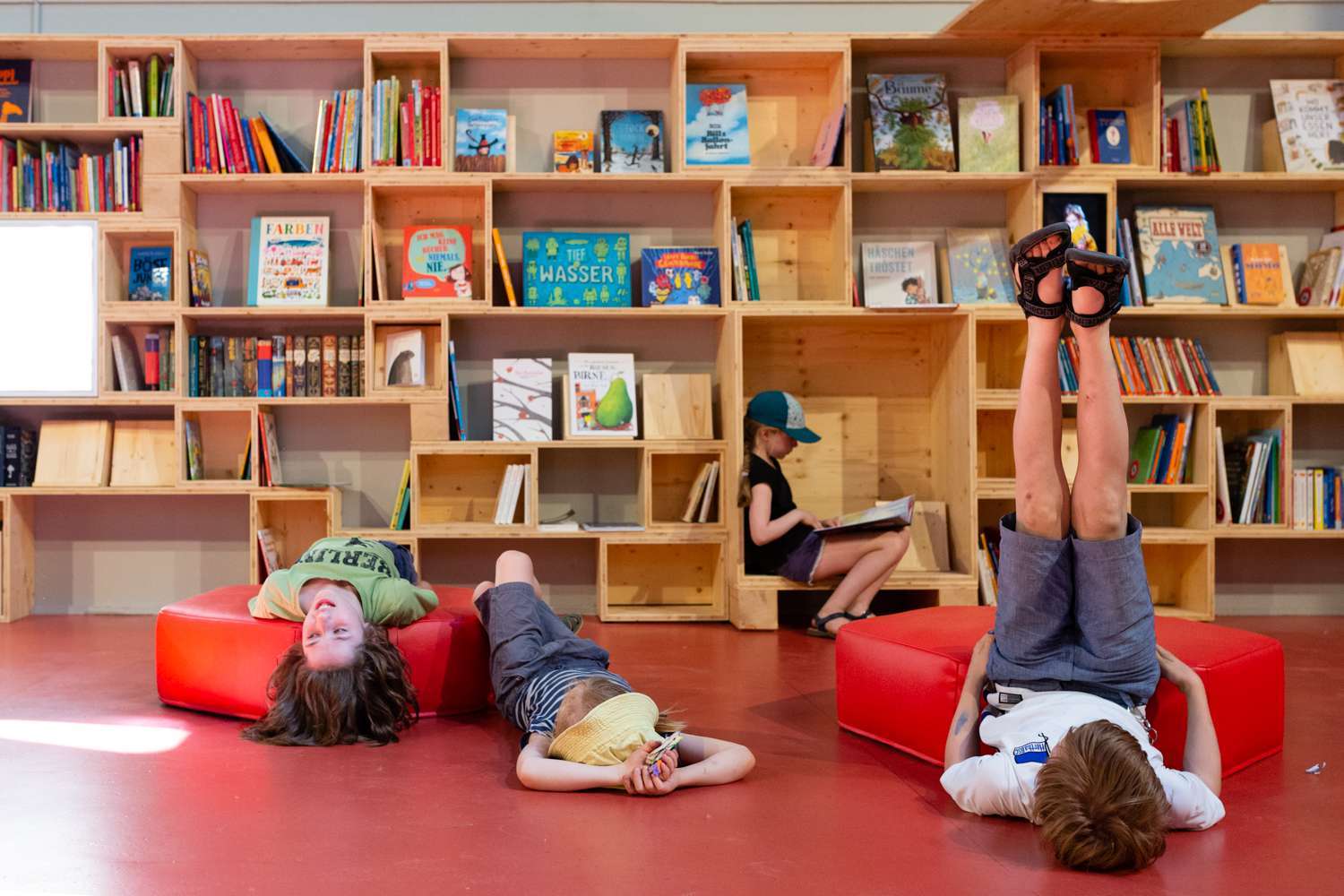 Ausstellung »Bücher sind Lebensmittel« MACHmit! Museum