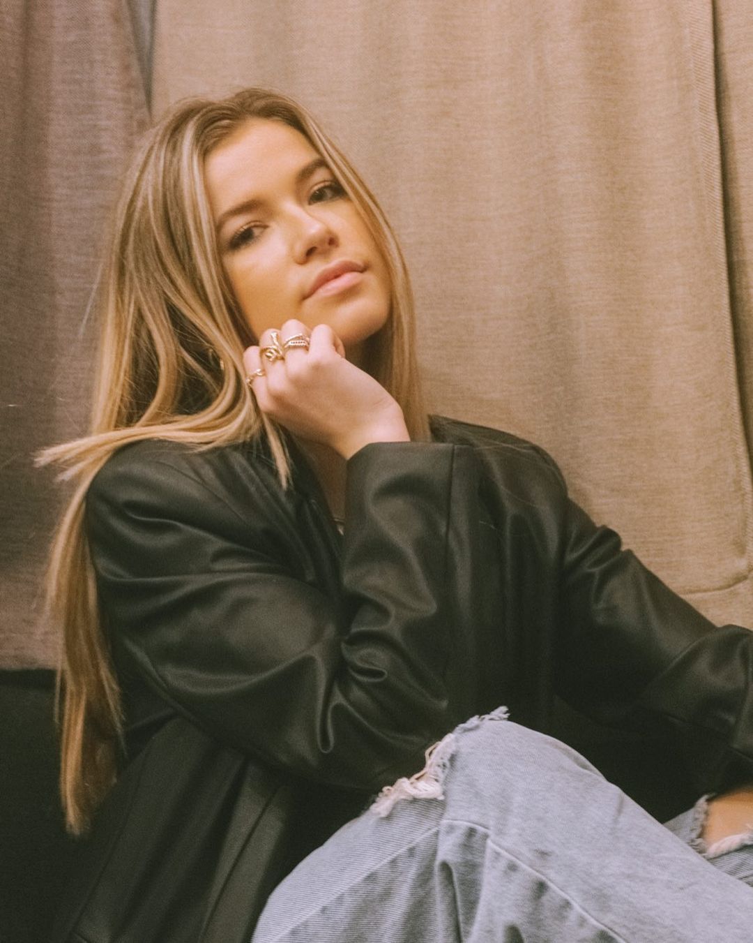 Hit Parade Anna Van Vliet Gio Latooy Leeftijd Relatie Vriend