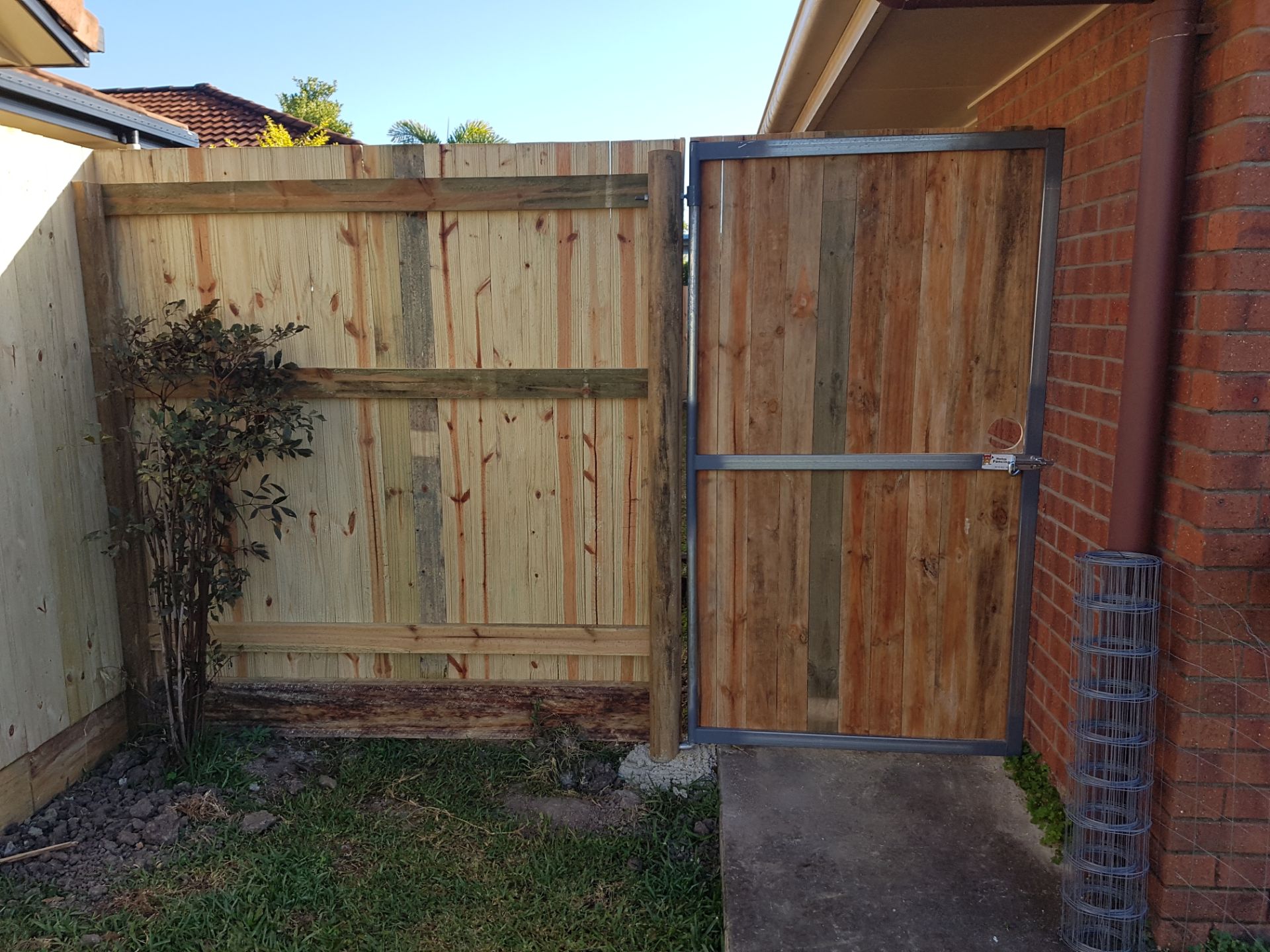 file131 Mackay Fencing