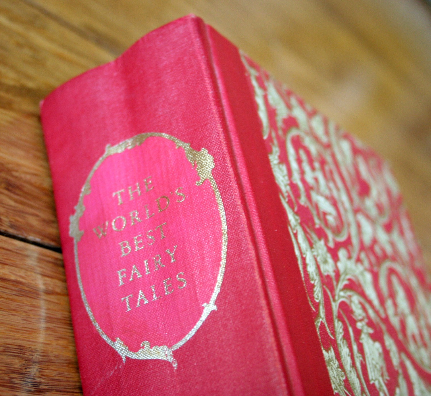 The World’s Best Fairy Tales Mackenzie Amyx