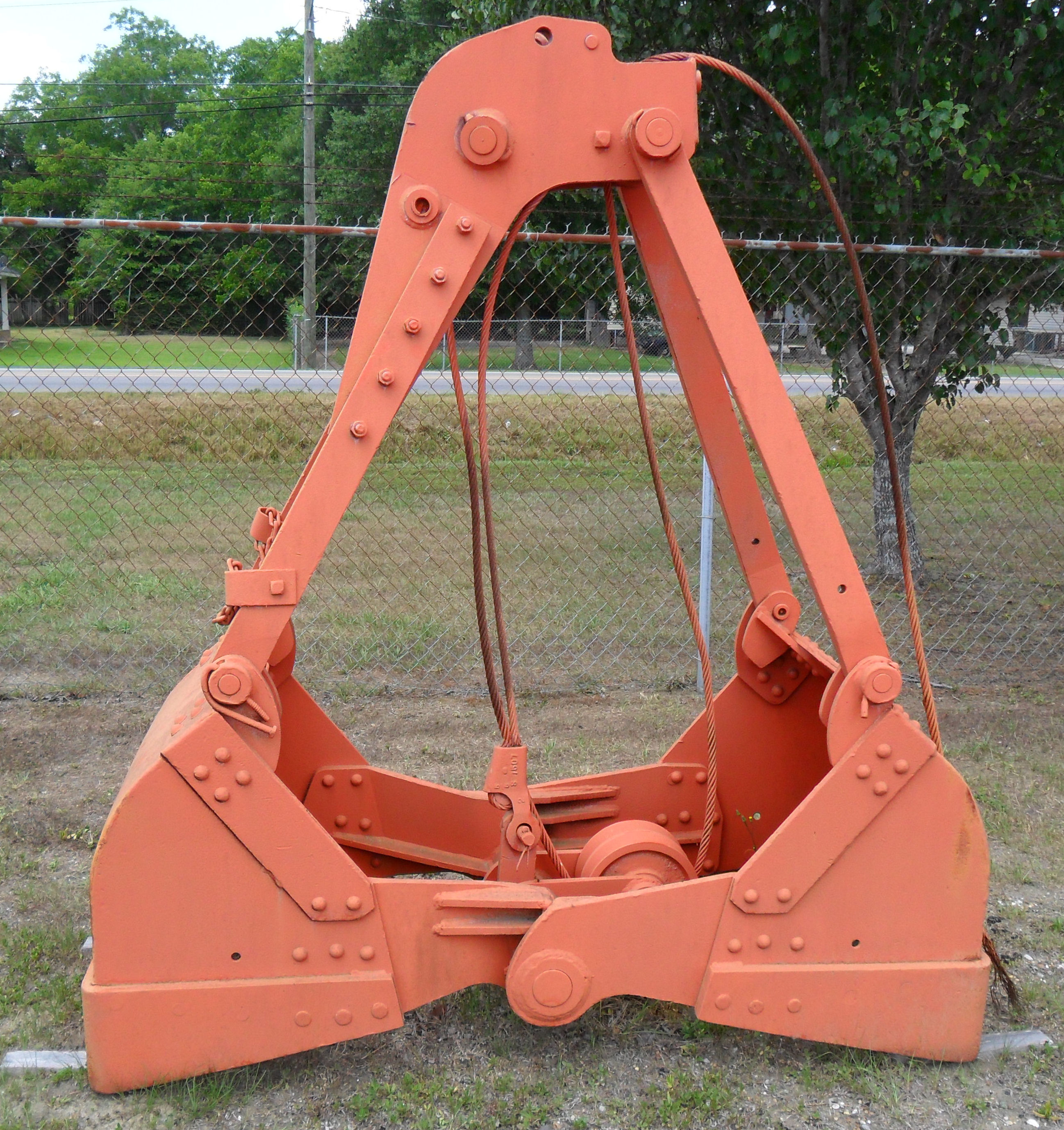Used Crane Buckets & Grapples For Sale Mack Mfg