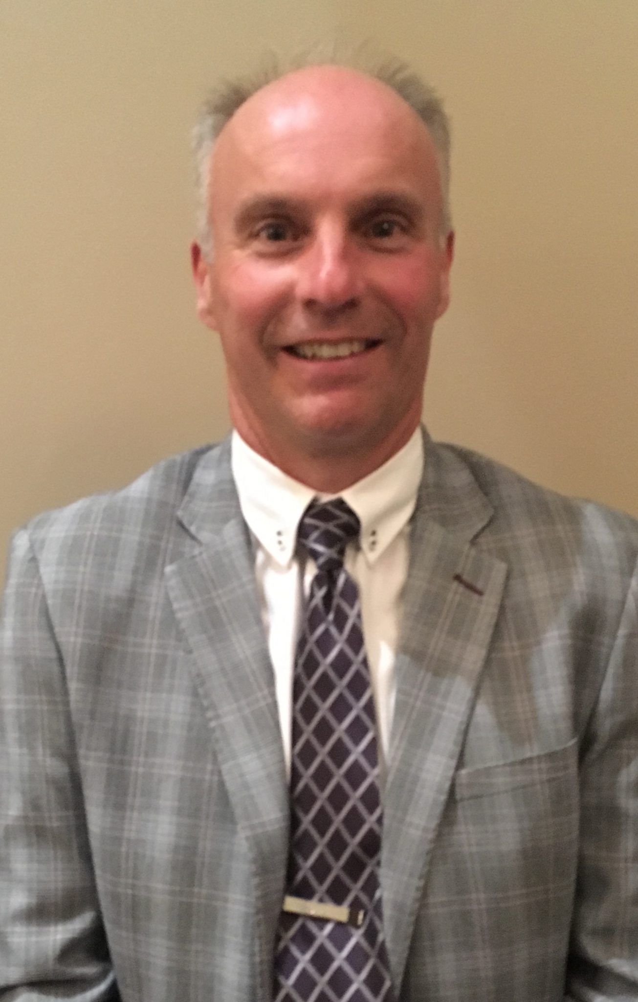 Doug Stephens MacLeod Cares