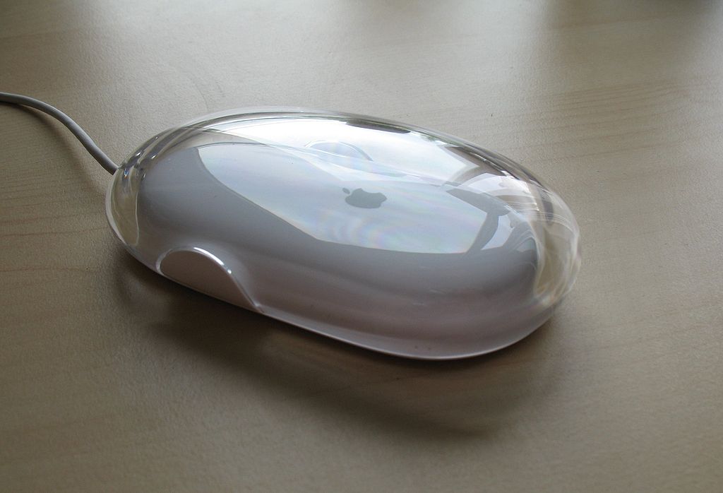 Confira todos os mouses feitos pela Apple, desde 1983 até hoje