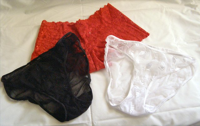 ノーパン睡眠】パンツを履かない！メリットいっぱいノーパン生活のすすめ｜Jgs 毎日履いているそのパンツが不健康の元に！？お金も手間もかからない今すぐできる超簡単なノーパン健康法とは？頭痛・アレルギー等不定愁訴がある人必見。