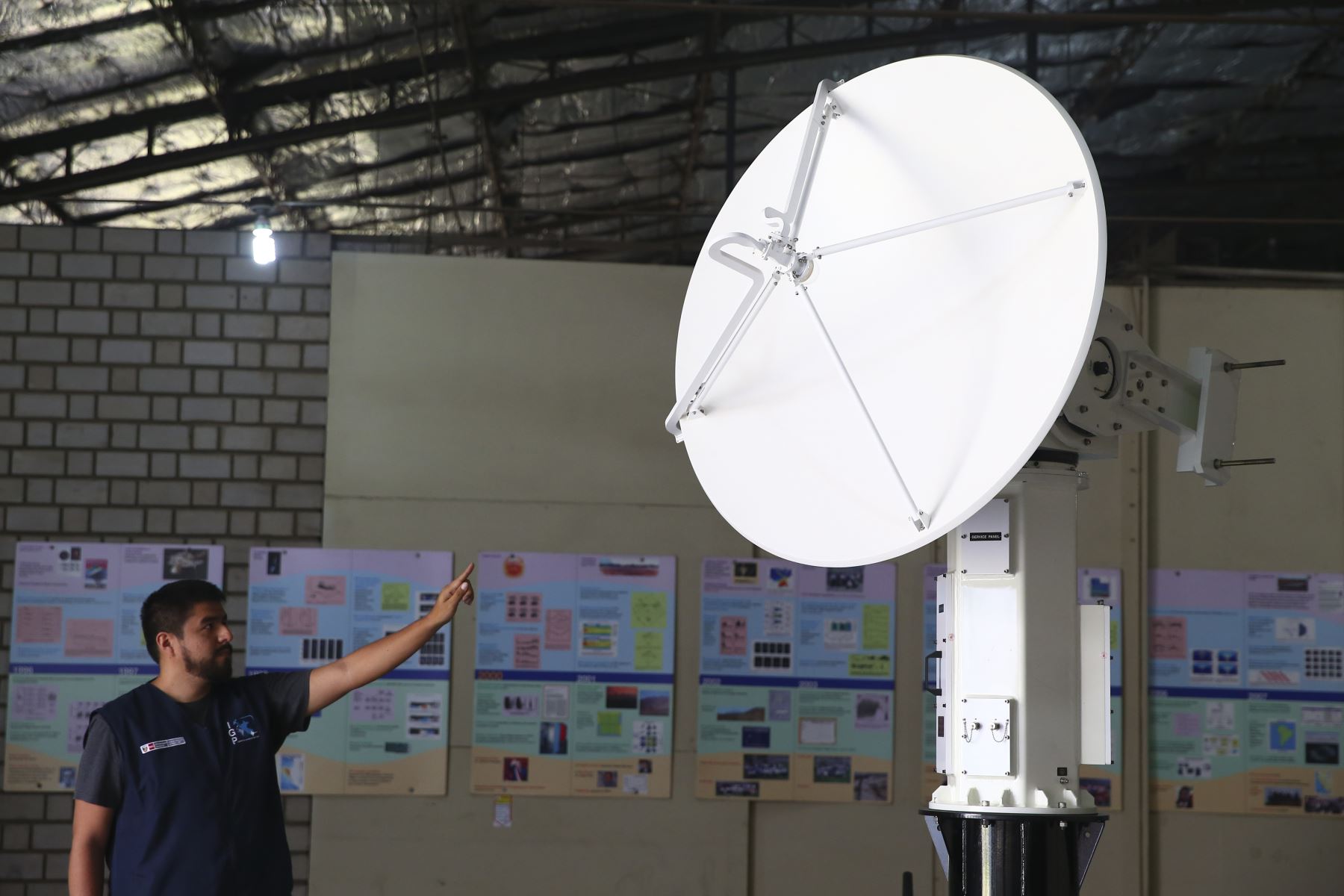 Construyen primer radar que alerta llegada de huaicos en Perú Macronorte