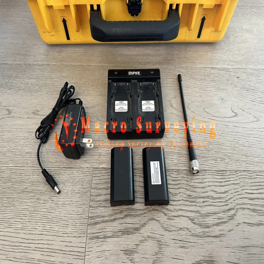 Trimble R2 GNSS Receiver