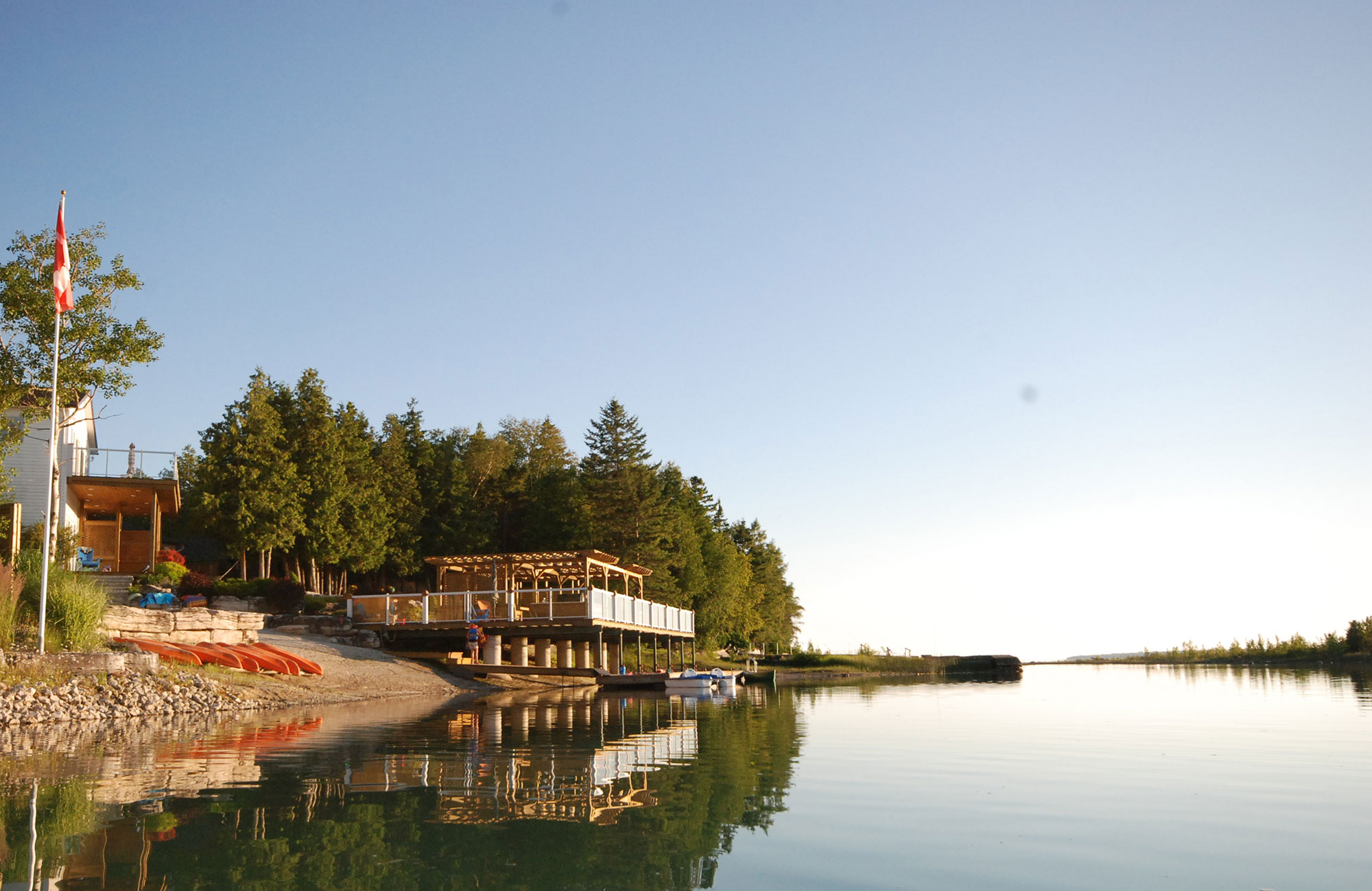 Mac's Shacks Waterfront Cottages Property Mac's Shacks Waterfront