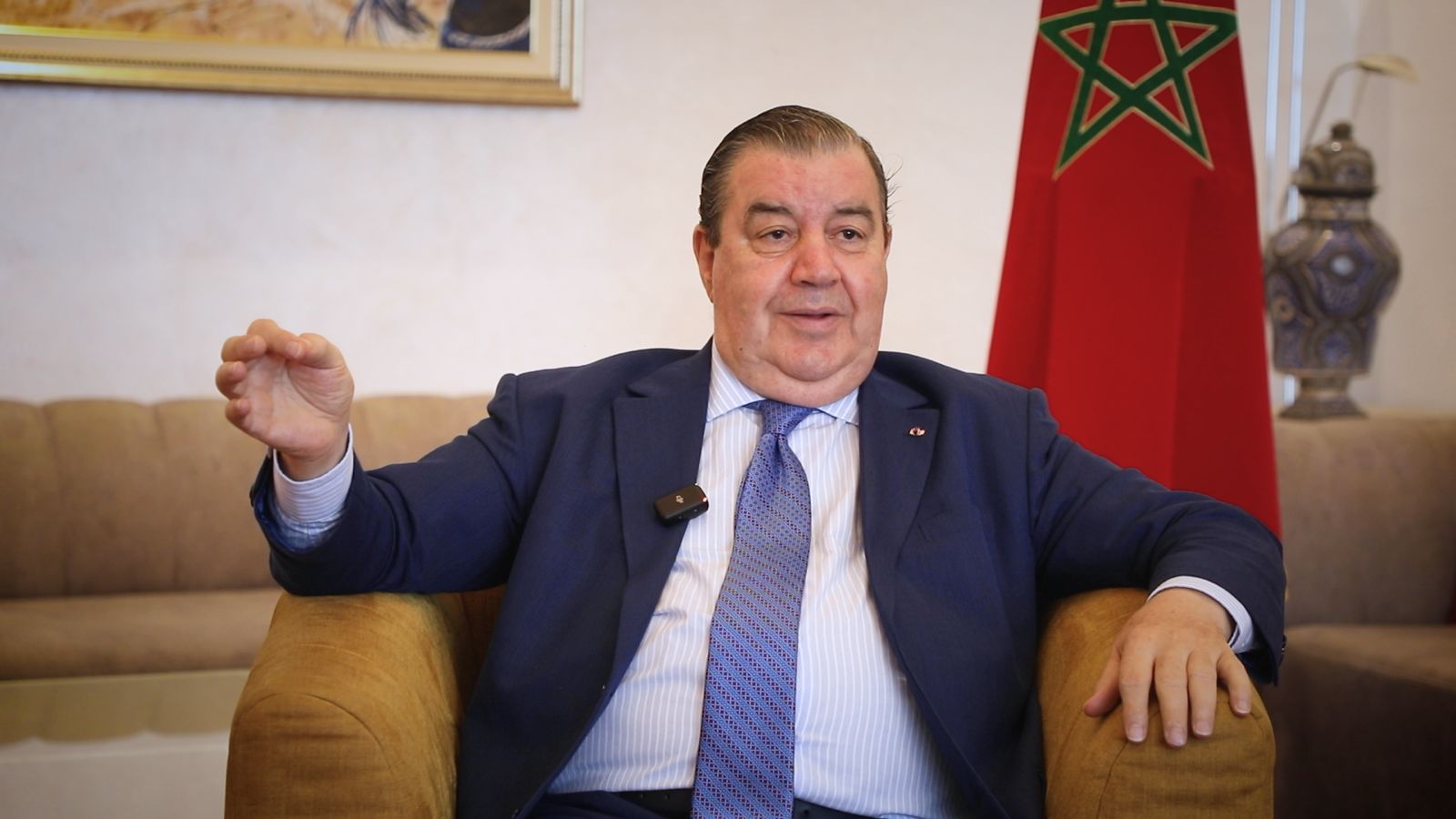 الغلاء لن يُواجه بزيادة الأجور وحدها والمضاربون يفاقمون الأسعار الغلاء لن يُواجه بزيادة الأجور وحدها والمضاربون يفاقمون الأسعار
