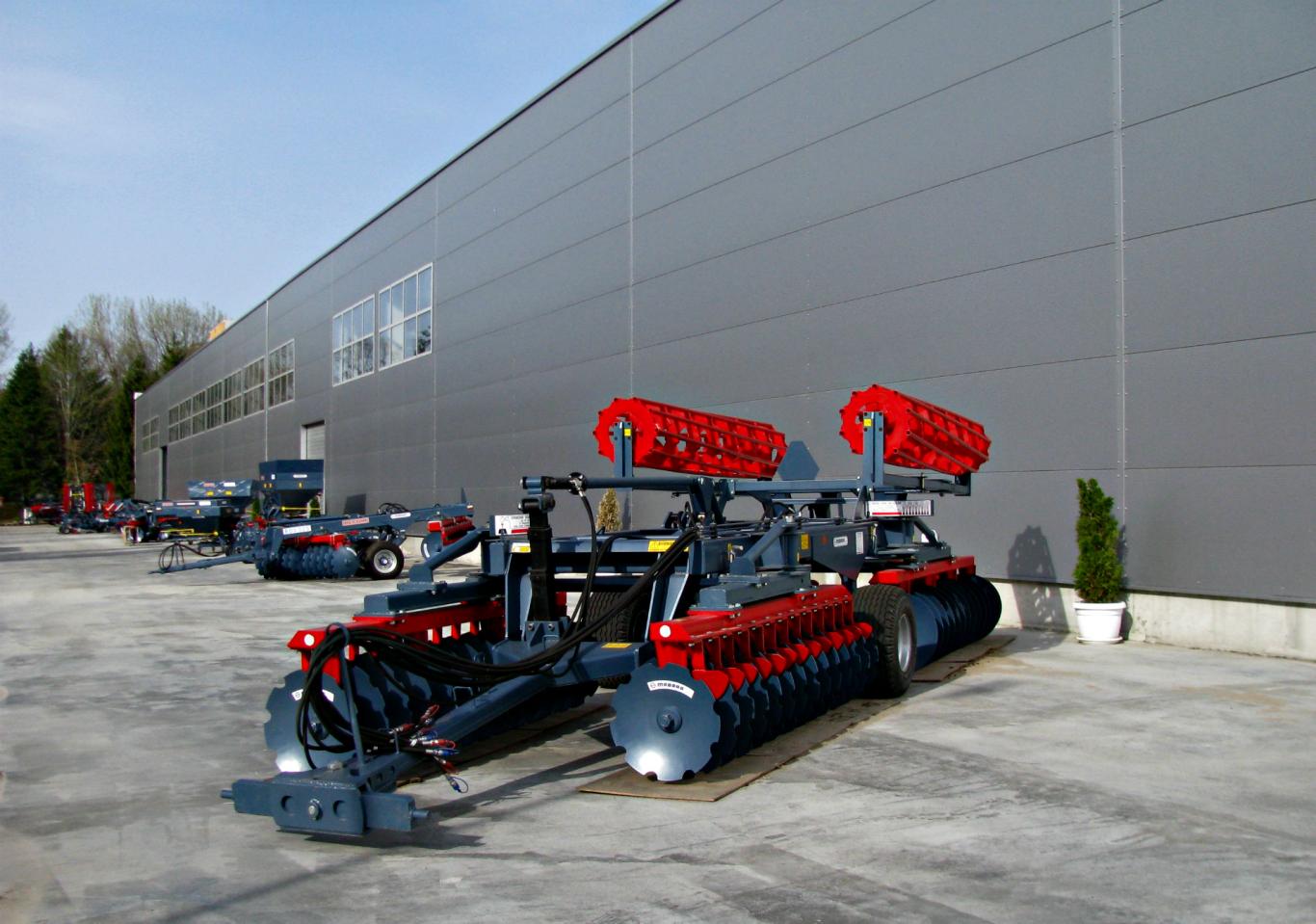 Trailed xoffset disc harrow "Master" Disc harrows Madara Agro