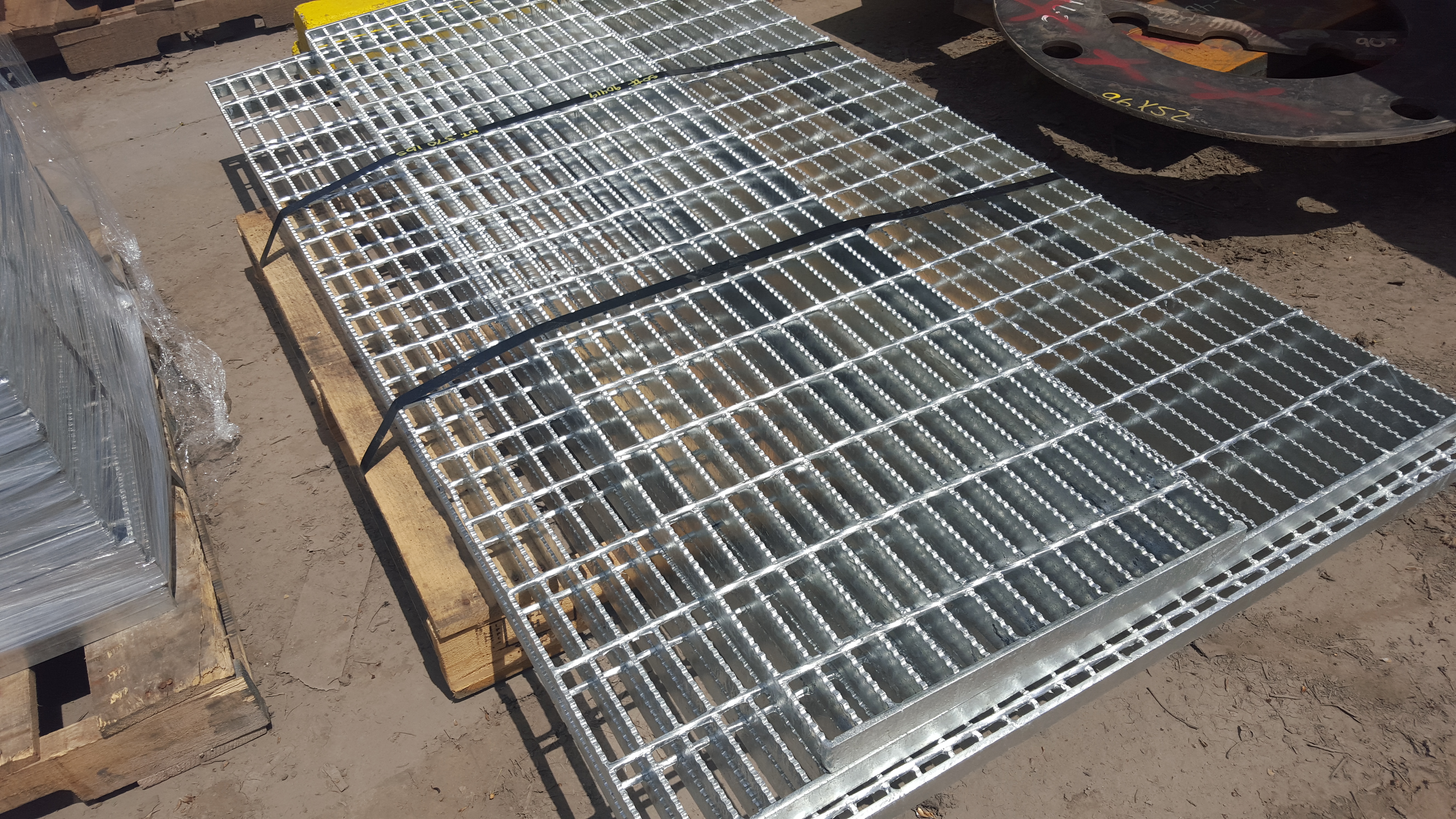 Embedded Plate, Custom Steel Fabrication Madden Houston TX