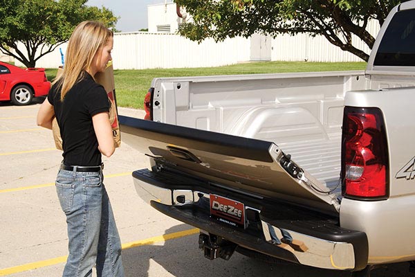 How Much Does A Tailgate Weigh? How Much Weight Can A Tailgate Hold?