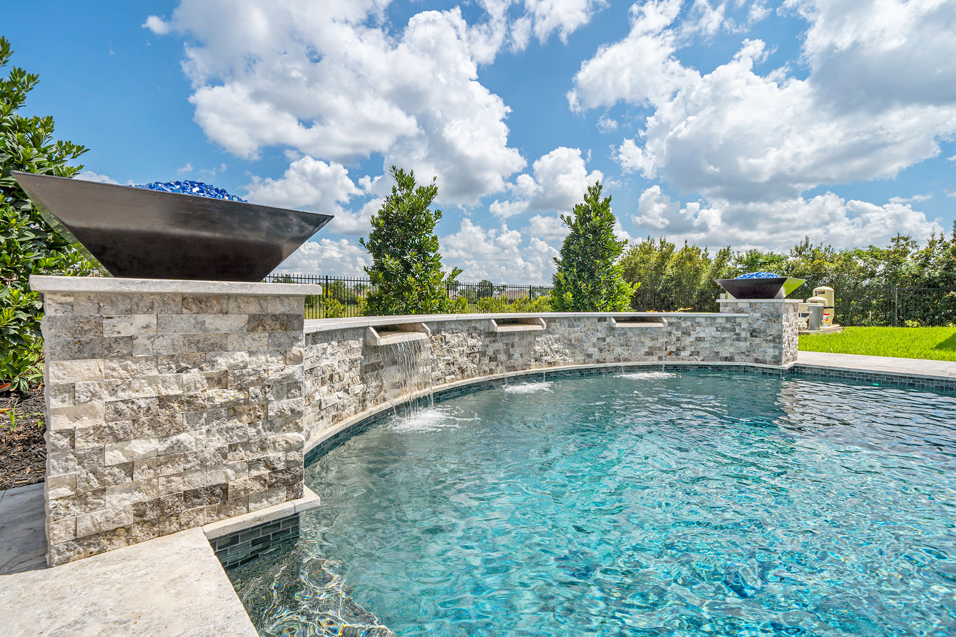 Beekman Drive Residence Maddox Custom Pools & Landscaping