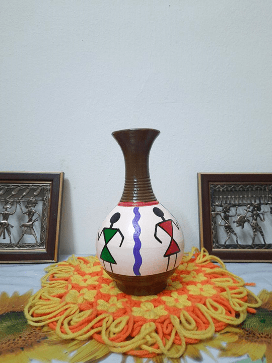 Warli Indoor Pot Artist Madhuri Thaker Canvas paintings, decorative