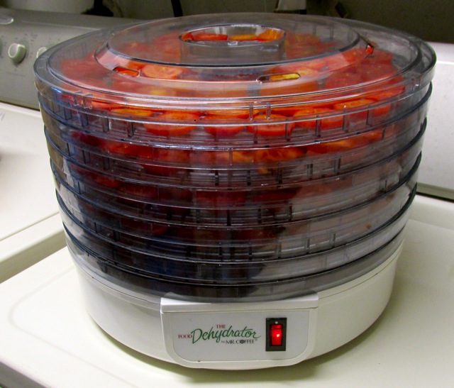 How to Easily Dehydrate Tomatoes Made by Alan